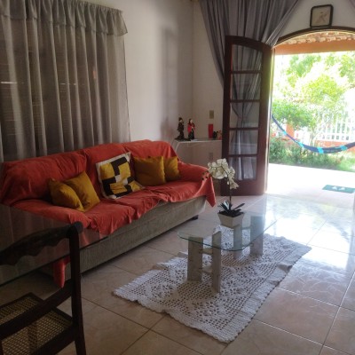 Excelente casa na quadra da lagoa de Praia Seca